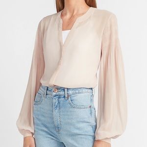 Express pleated sleeve top. New with tags.